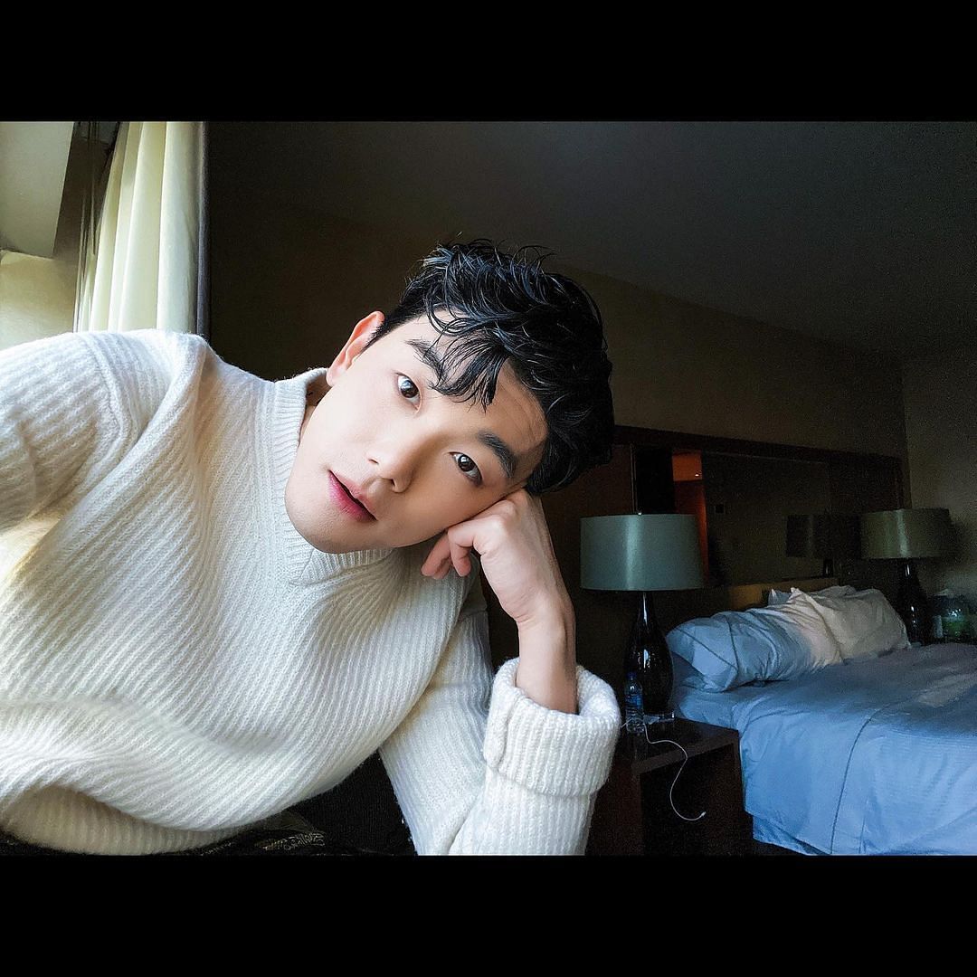 Eric Nam's prioritised his well-being and mental health. (Image via Instagram/ Eric Nam)